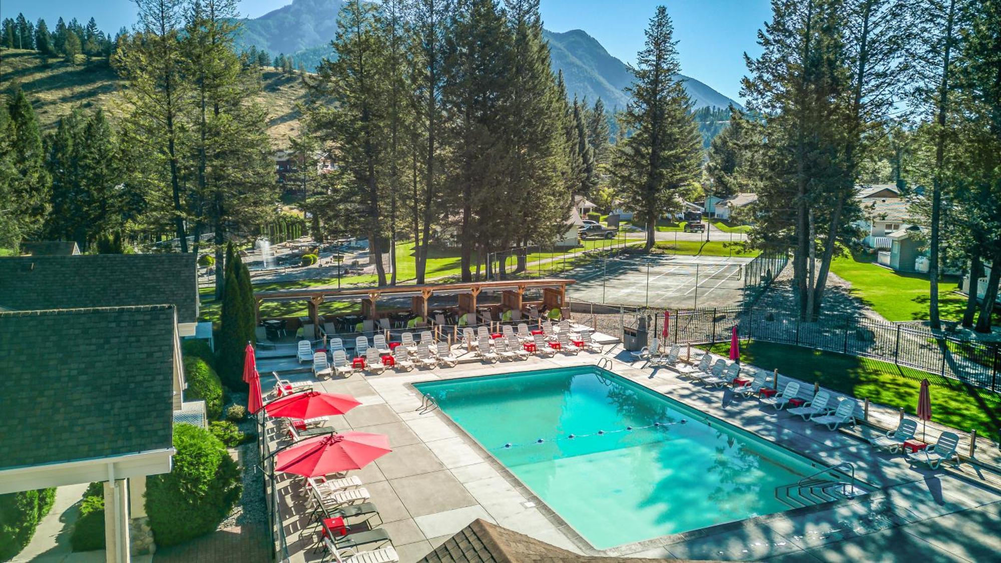 Ridgeview Resort Рейдиъм Хот Спрингс Екстериор снимка